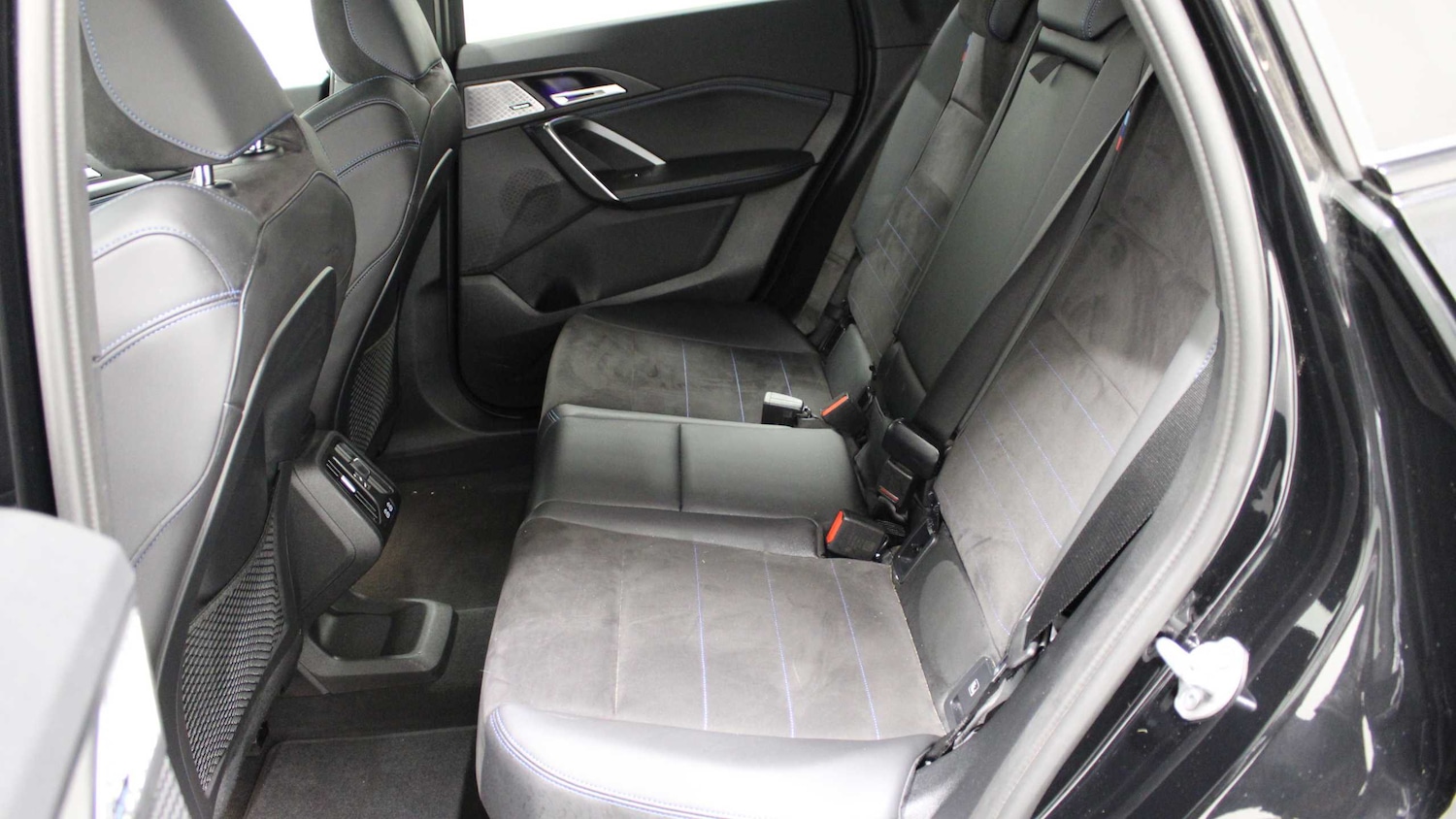 Used BMW iX1 2023 for sale - 76401357: Photo 13