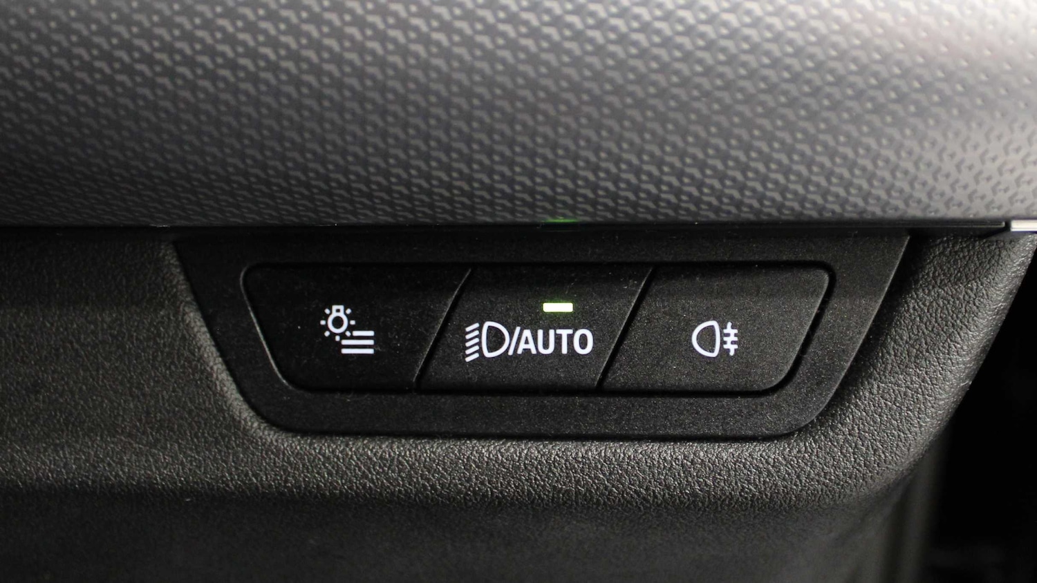 Used BMW iX1 2023 for sale - 76401357: Photo 27