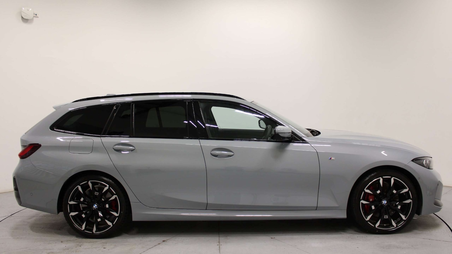 Used BMW 3 Series 2025 for sale - 77011133: Photo 3