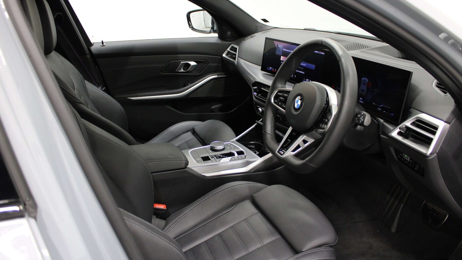 Used BMW 3 Series 2025 for sale - 77011133: Photo 7