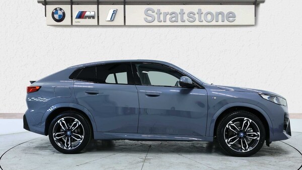 Used BMW iX2 2025 for sale - 75216830: Photo 3