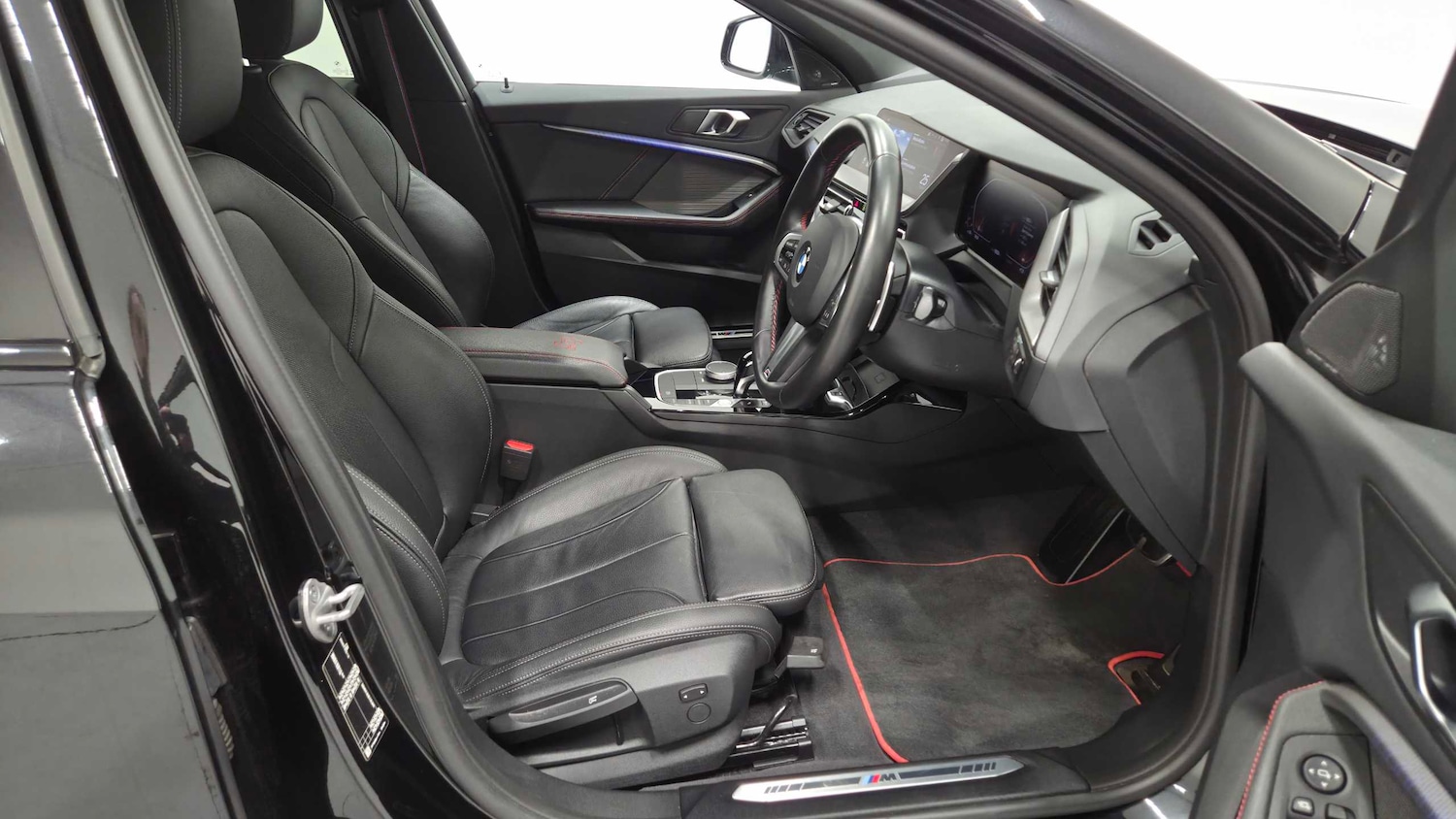 Used BMW 1 Series 2024 for sale - 78024473: Photo 11