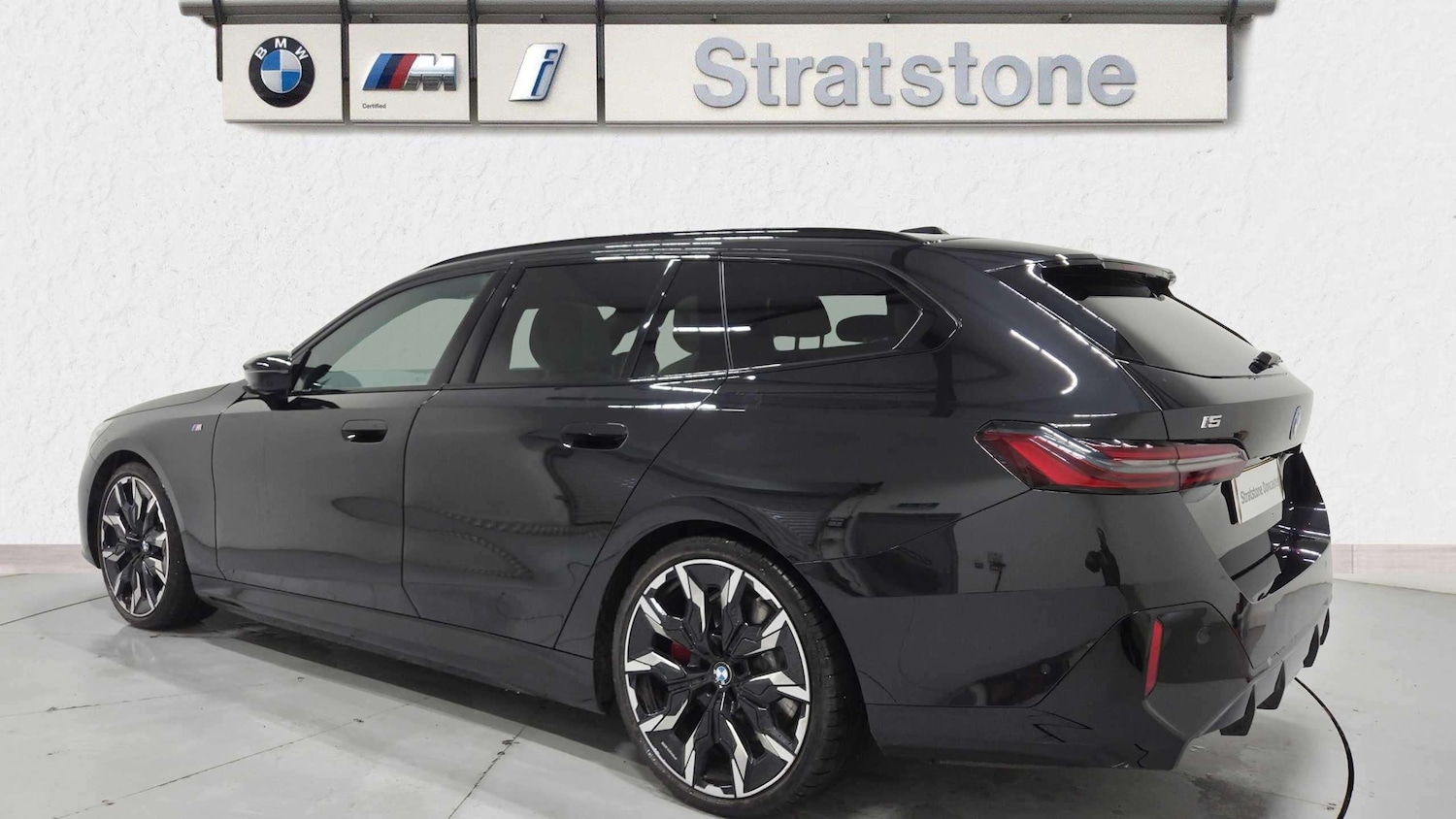 Used BMW i5 2025 for sale - 77553000: Photo 2