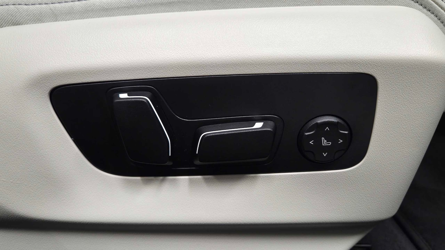 Used BMW i5 2025 for sale - 77553000: Photo 26