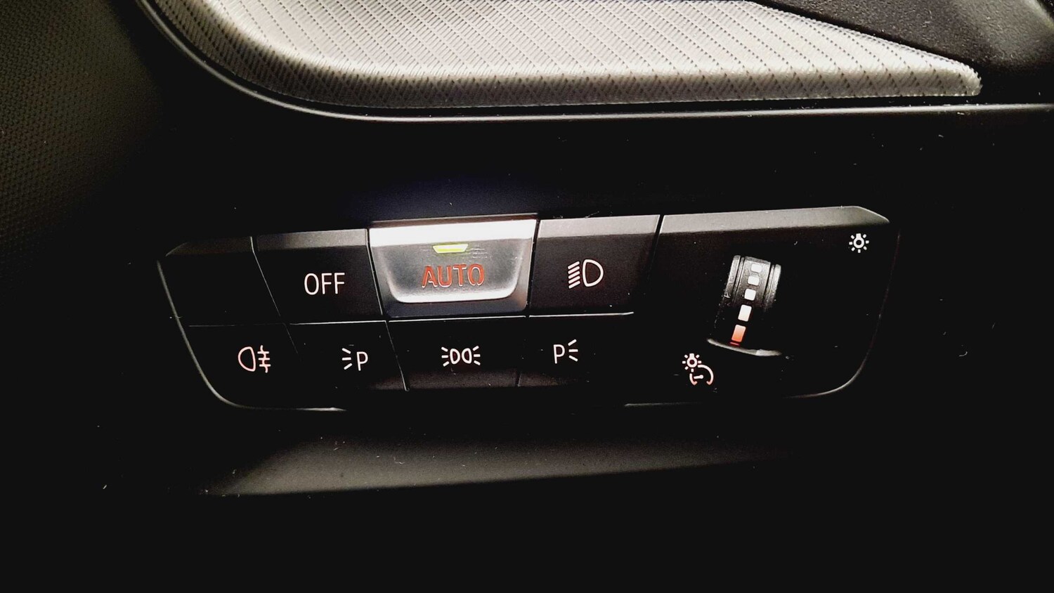 Used BMW 2 Series 2023 for sale - 76045126: Photo 26