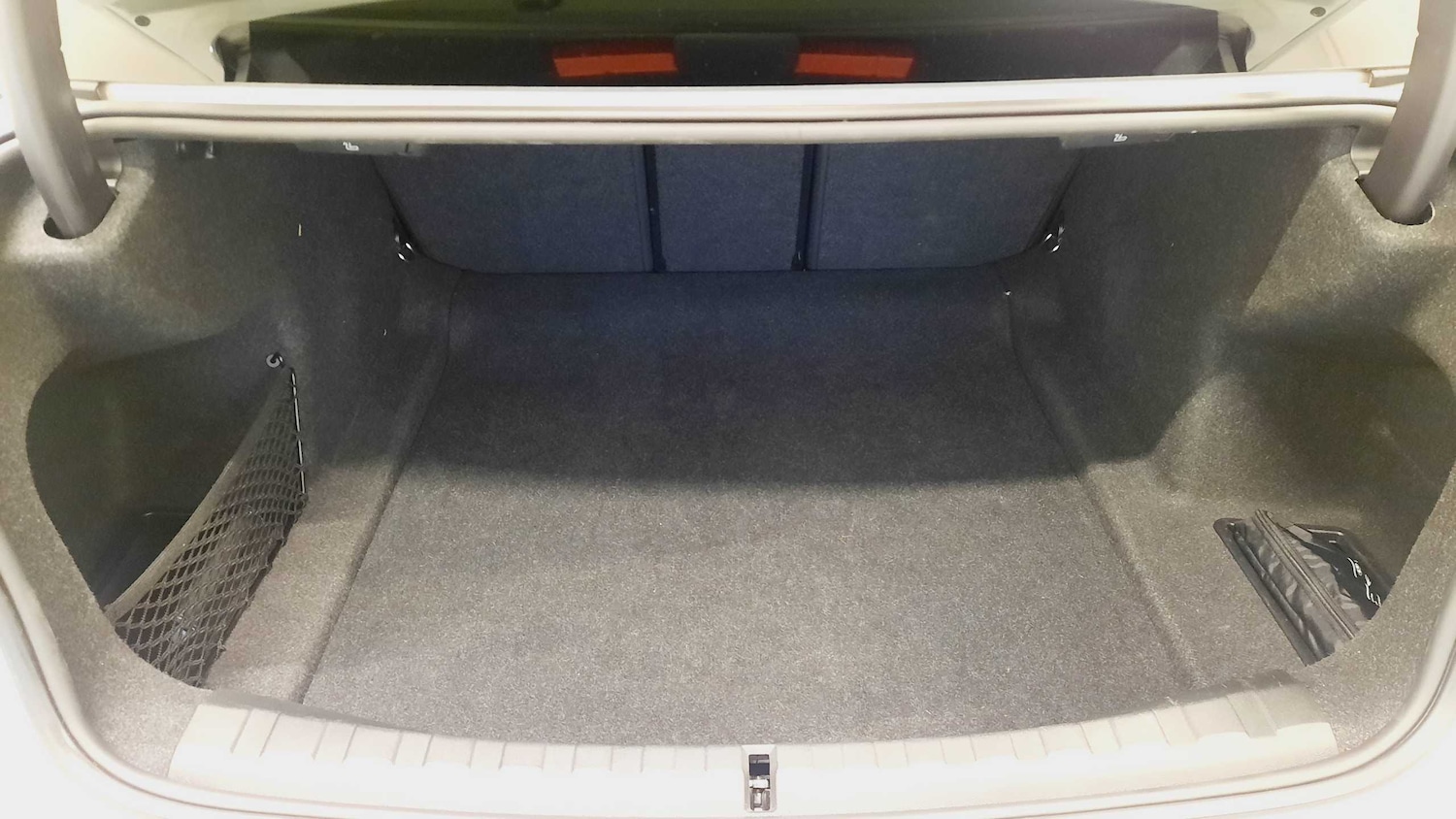 Used BMW 3 Series 2024 for sale - 76125952: Photo 13