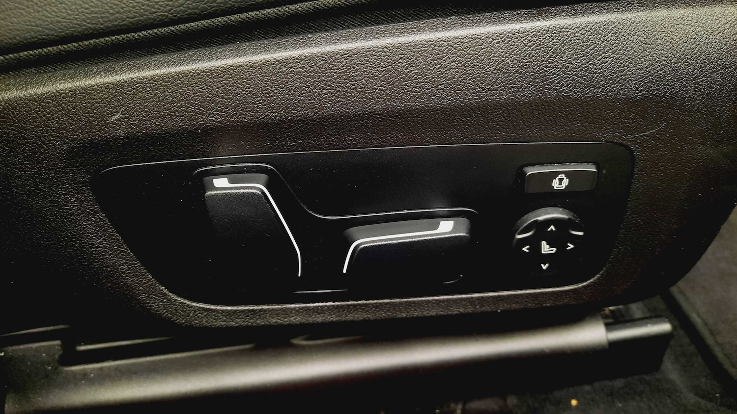 Used BMW 3 Series 2024 for sale - 76125952: Photo 27