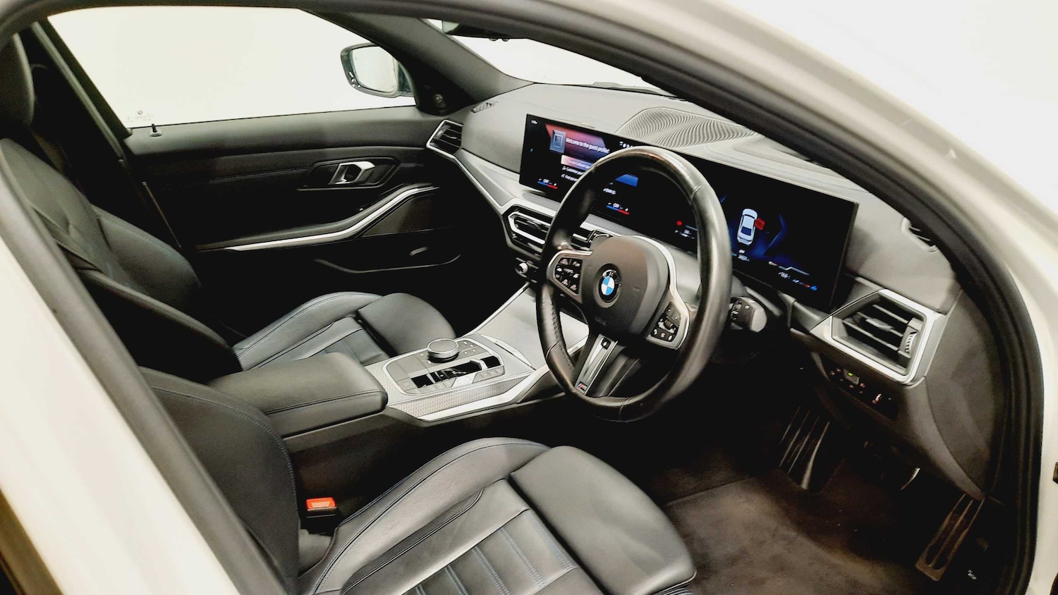 Used BMW 3 Series 2024 for sale - 76125952: Photo 6