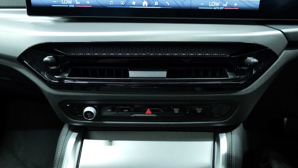 Used BMW 2 Series 2025 for sale - 75566495: Photo 9