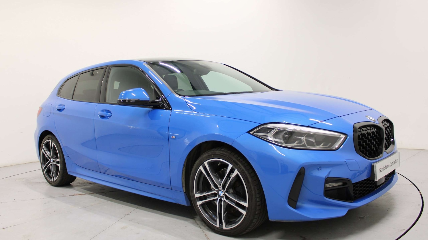 Used BMW 1 Series 2022 for sale - 76610607: Photo 1