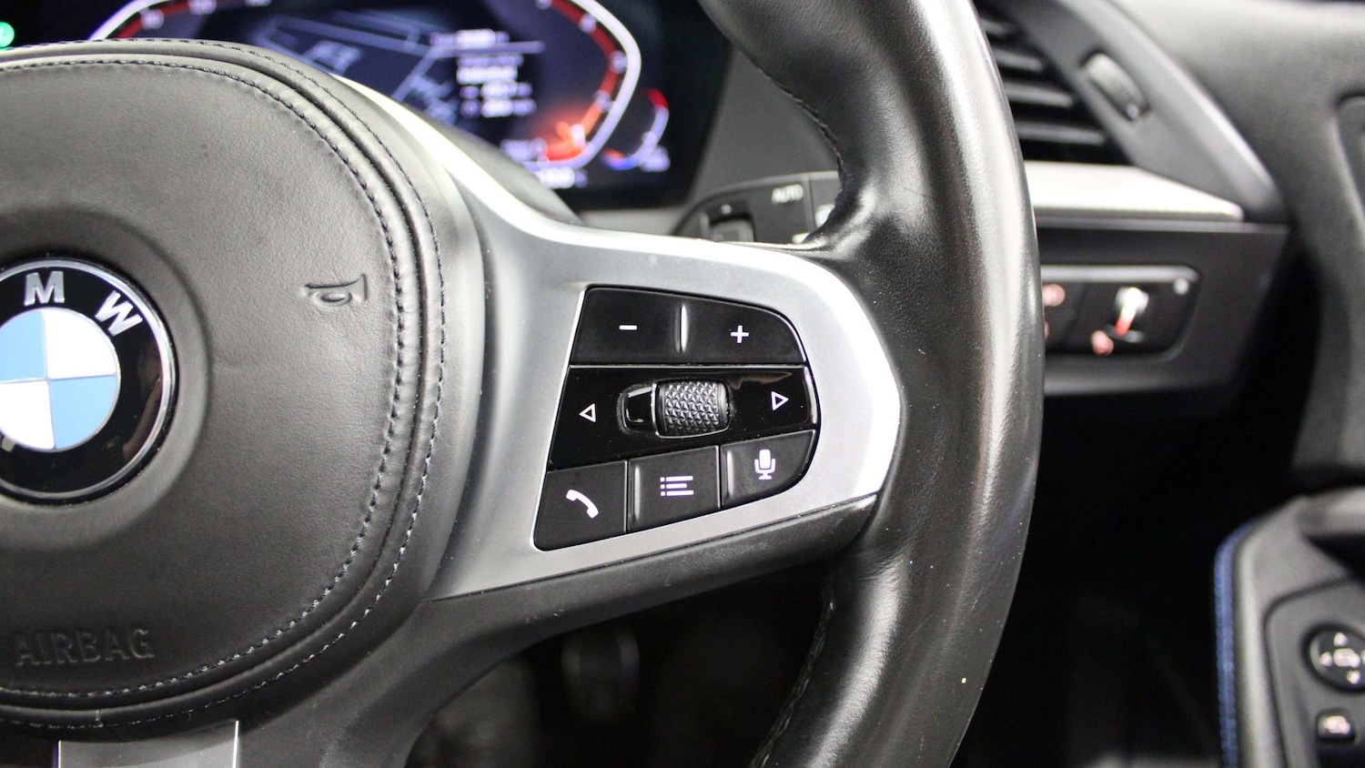 Used BMW 1 Series 2022 for sale - 76610607: Photo 24