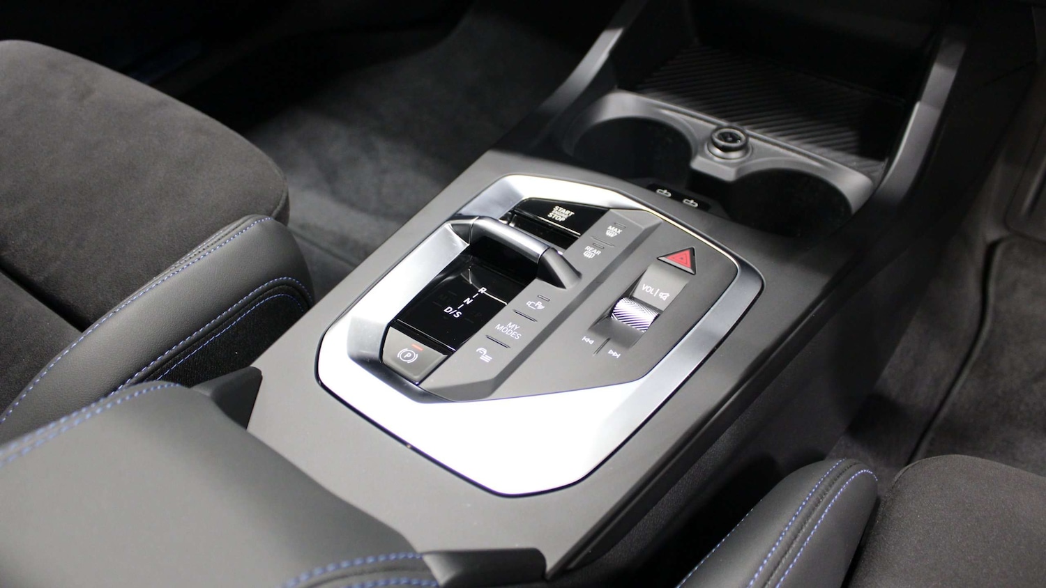 Used BMW 1 Series 2025 for sale - 76575950: Photo 11