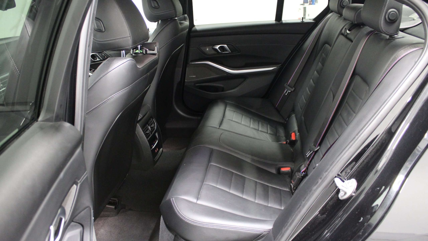 Used BMW 3 Series 2024 for sale - 77112399: Photo 13