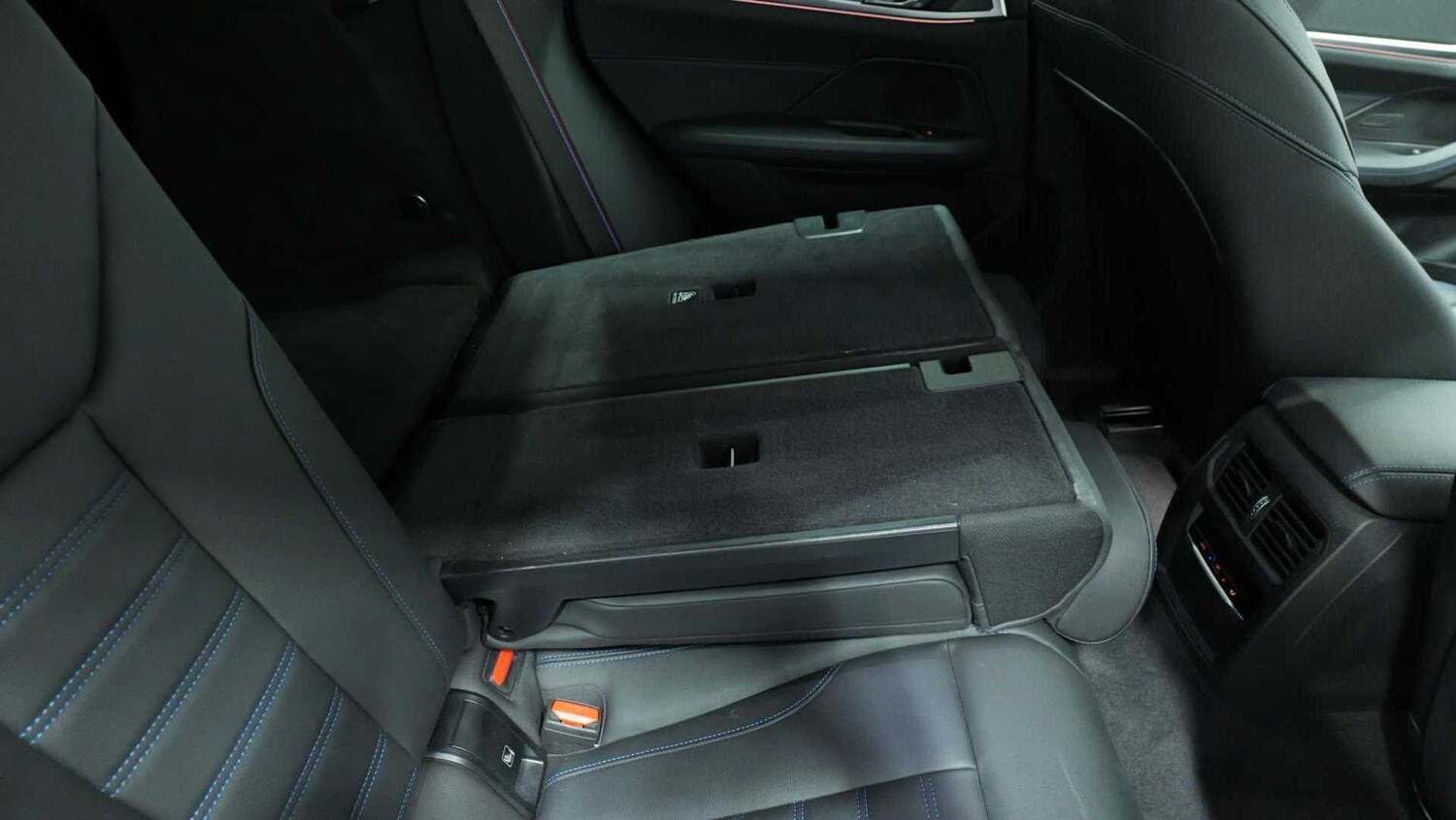 Used BMW 4 Series 2023 for sale - 76298305: Photo 30