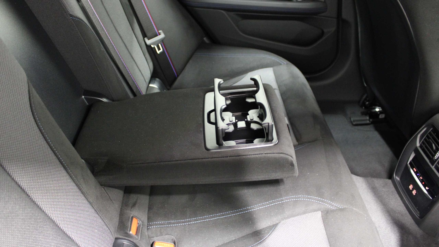 Used BMW i4 2025 for sale - 77601276: Photo 31