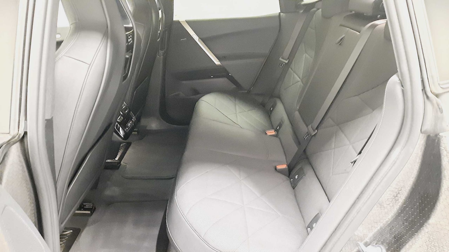 Used BMW iX 2022 for sale - 76192041: Photo 12