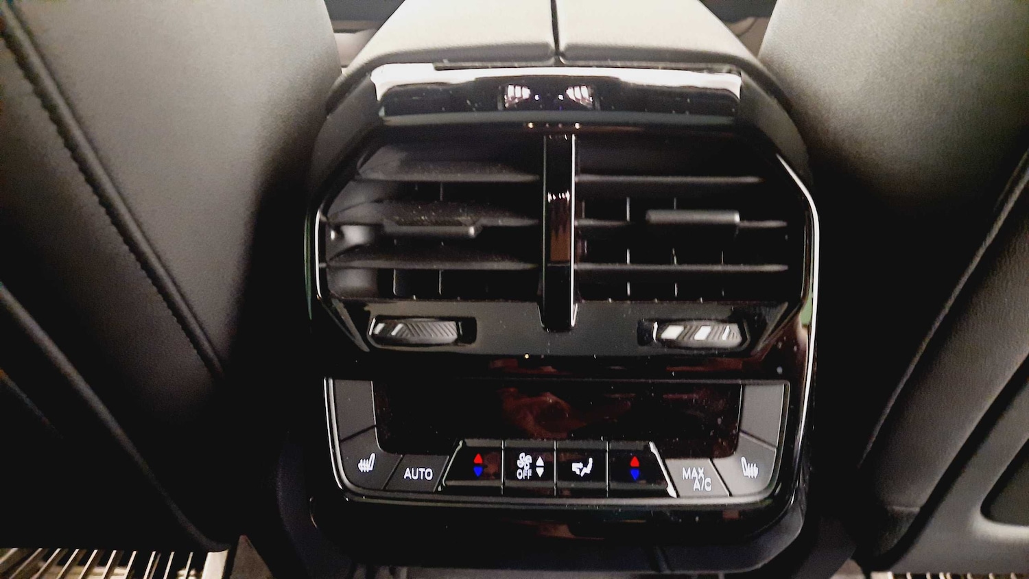 Used BMW iX 2022 for sale - 76192041: Photo 32