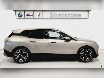 Used BMW iX 2022 for sale - 76192041: Photo