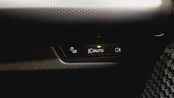 Used BMW 2 Series 2023 for sale - 75772333: Photo 24