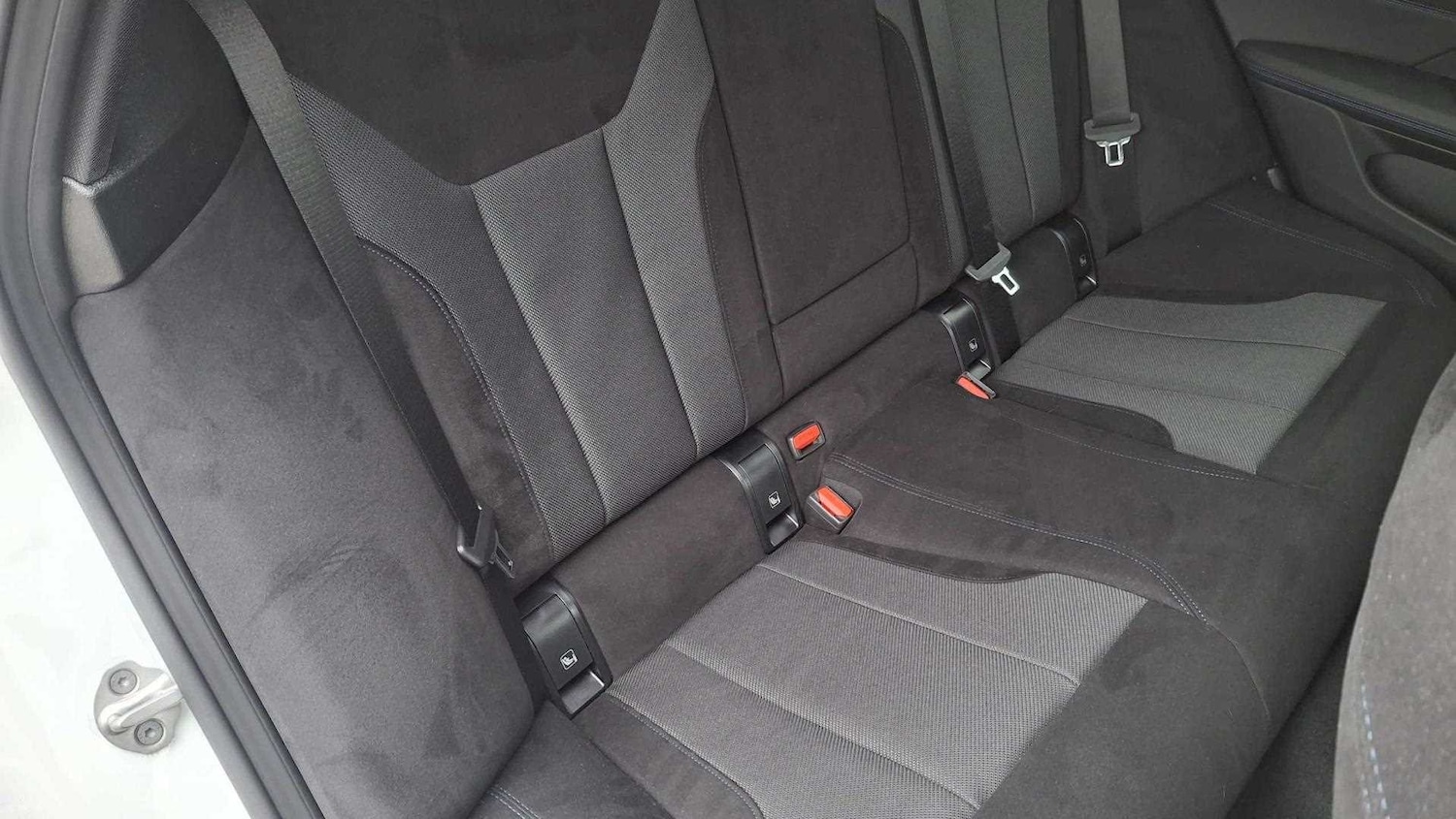 Used BMW i4 2025 for sale - 77083118: Photo 21