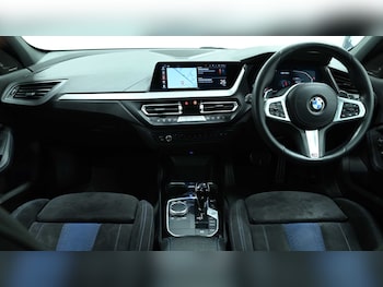 Used BMW 1 Series 2022 for sale - 78812302: Photo