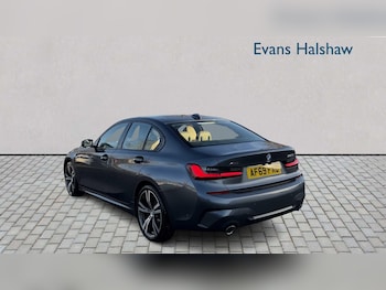 Used BMW 3 Series 2019 for sale - 77429163: Photo