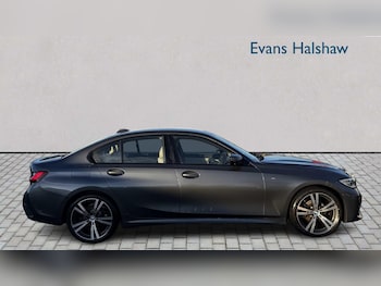 Used BMW 3 Series 2019 for sale - 77429163: Photo