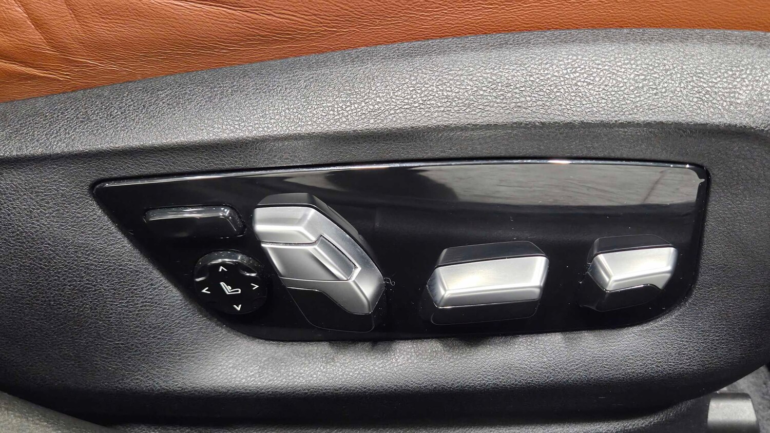 Used BMW M5 for sale - 77661330: Photo 27