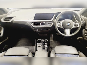 Used BMW 1 Series 2024 for sale - 75759700: Photo