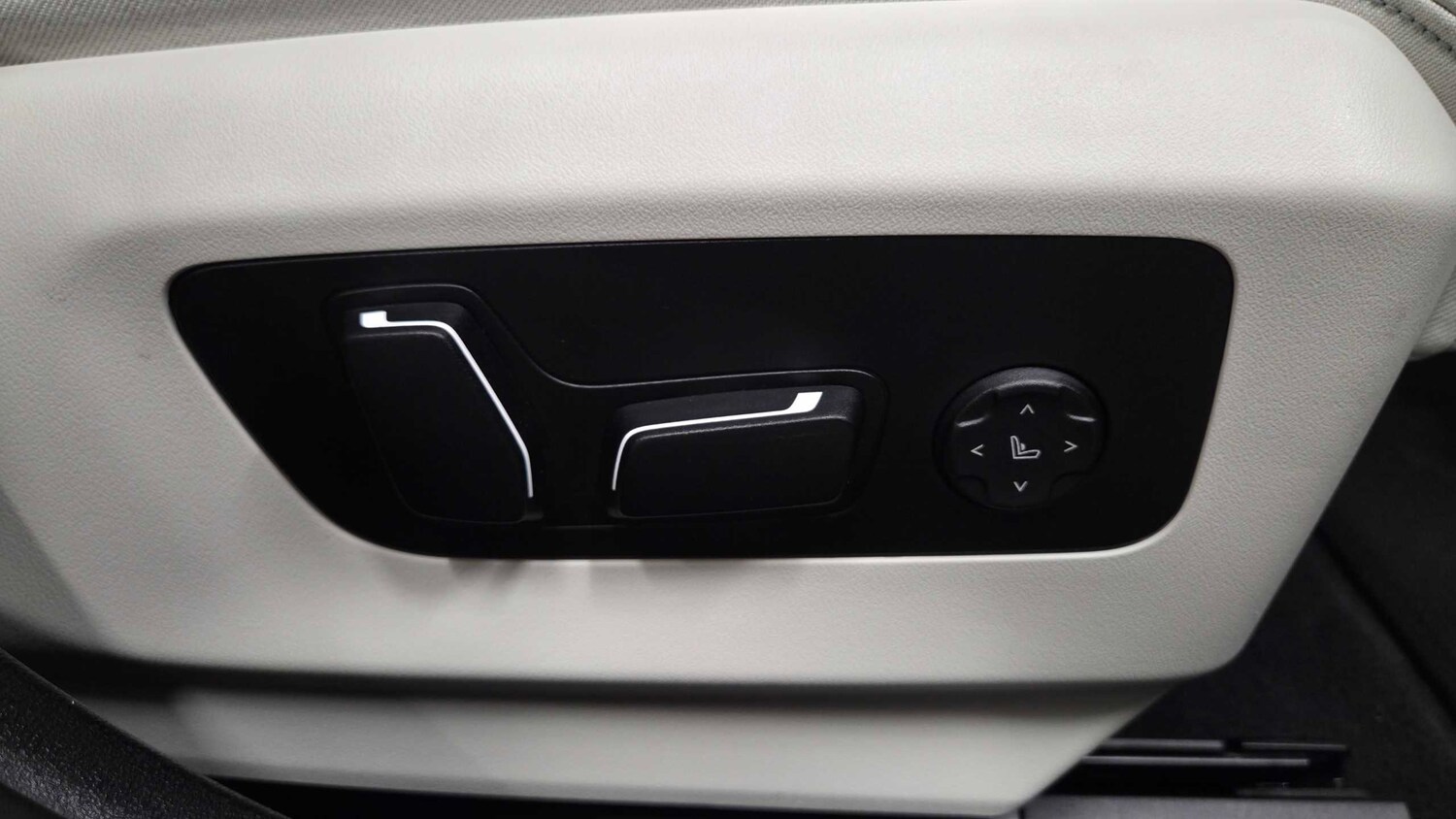 Used BMW i5 for sale - 77661218: Photo 26