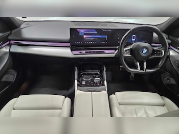 Used BMW i5 2024 for sale - 77661218: Photo