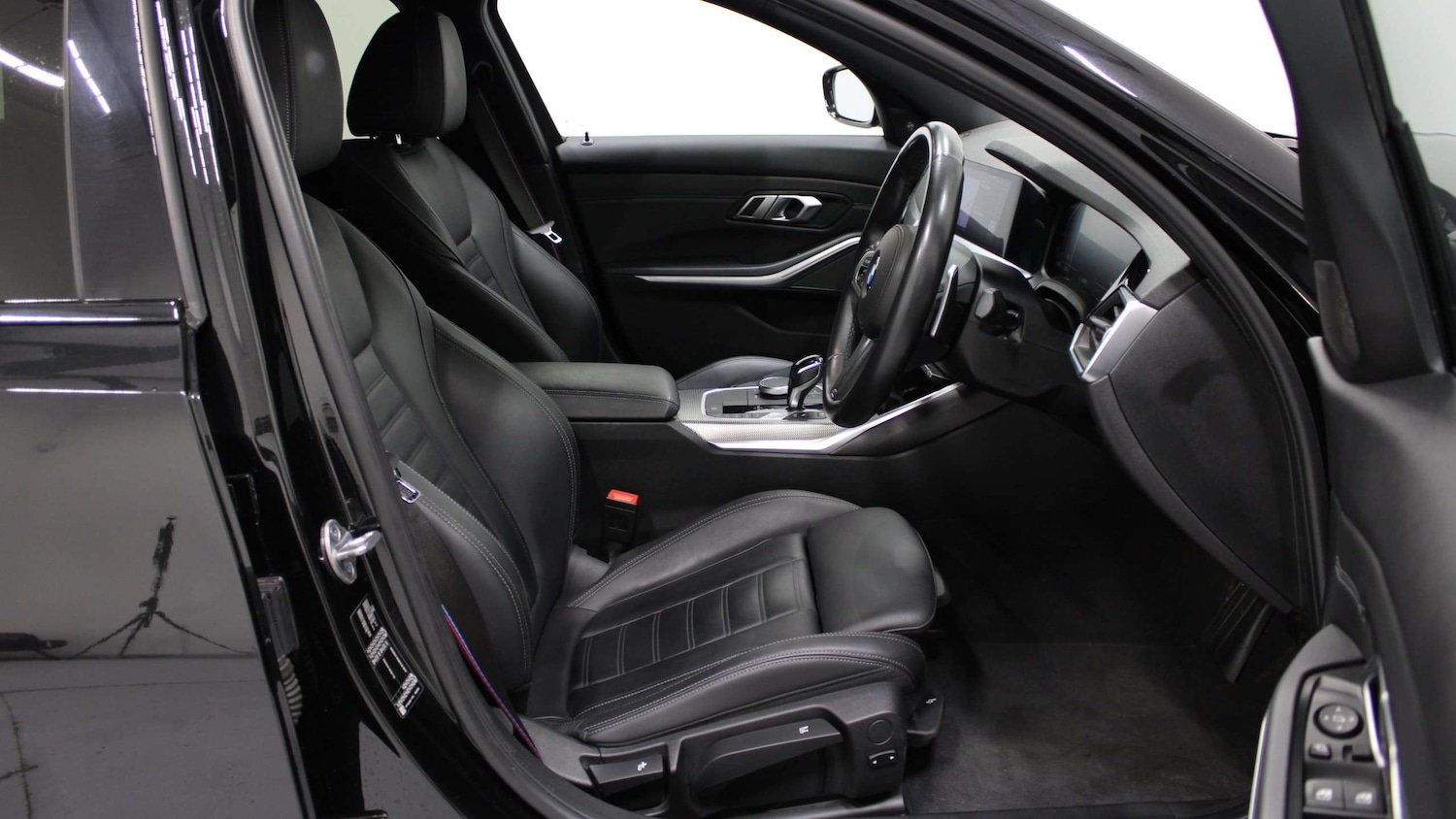 Used BMW 3 Series 2020 for sale - 77147393: Photo 12