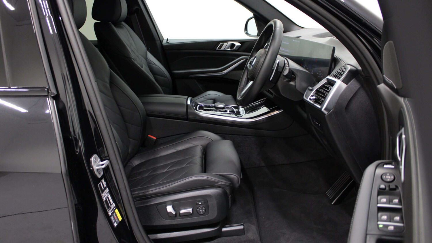 Used BMW X5 2025 for sale - 77458441: Photo 12