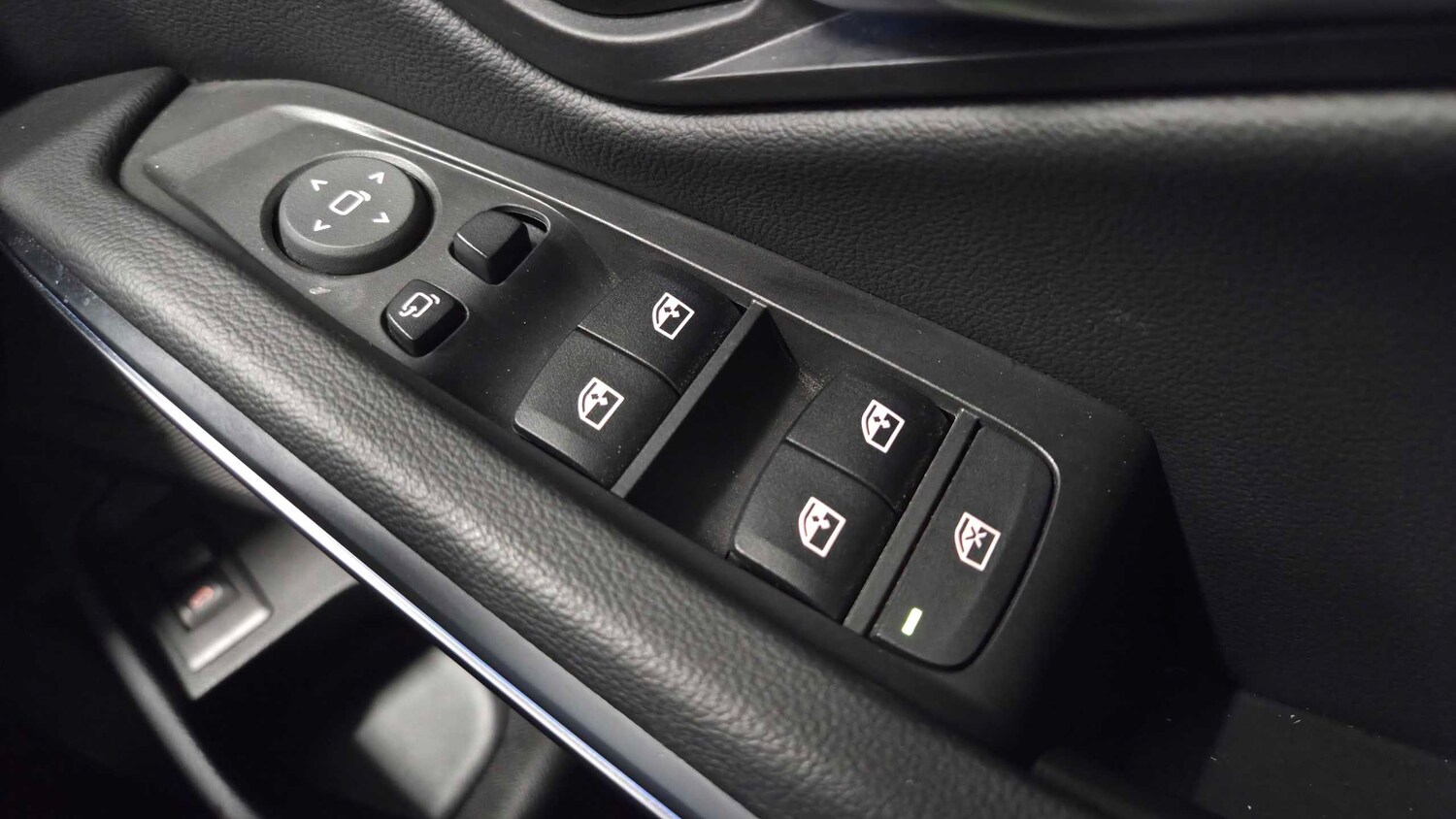 Used BMW 3 Series 2023 for sale - 77960641: Photo 25