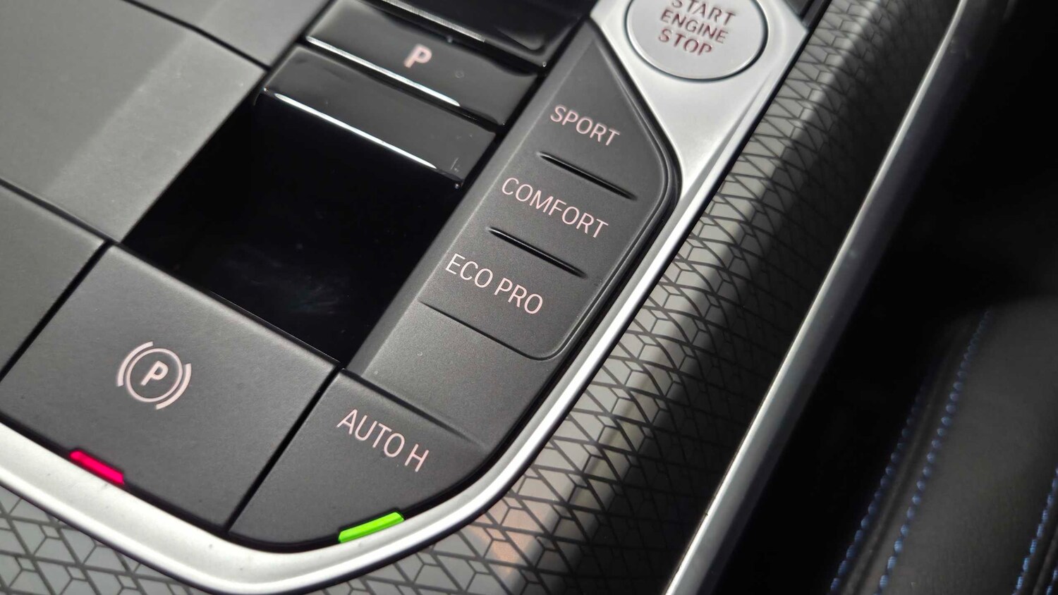 Used BMW 3 Series 2023 for sale - 77960641: Photo 31