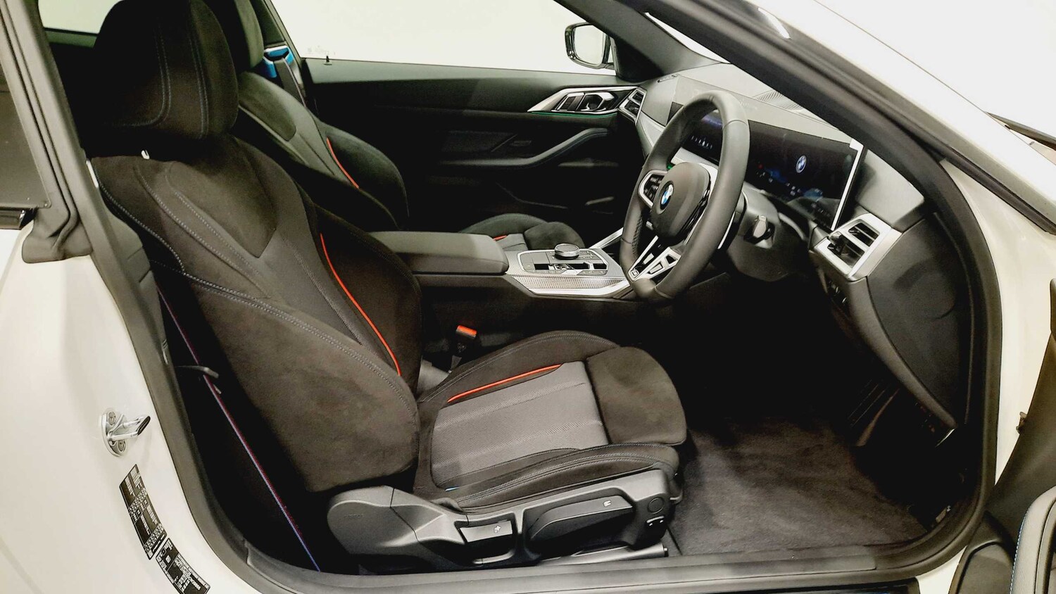 Used BMW 4 Series 2025 for sale - 77577348: Photo 11