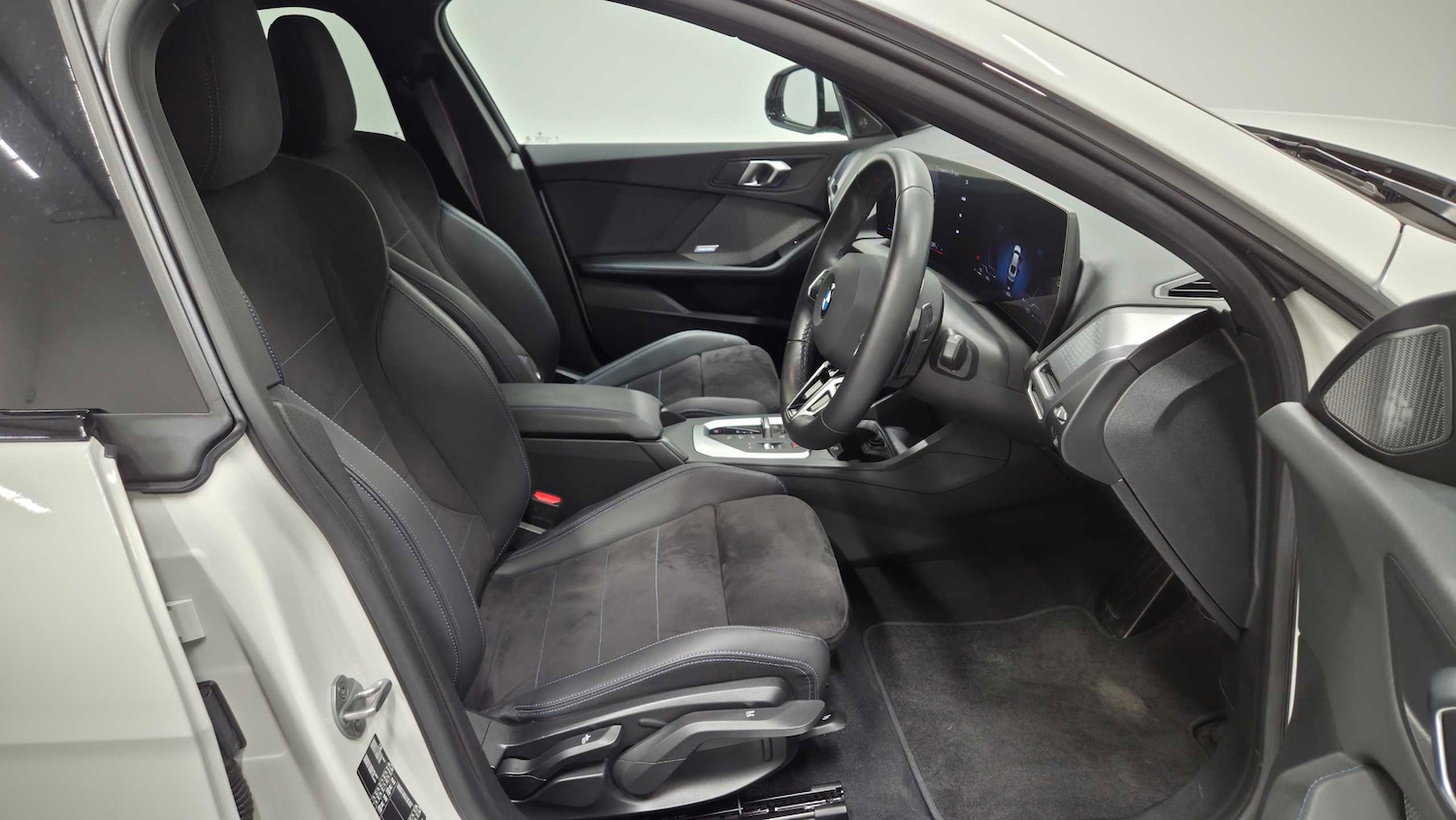 Used BMW 2 Series 2025 for sale - 78024087: Photo 11