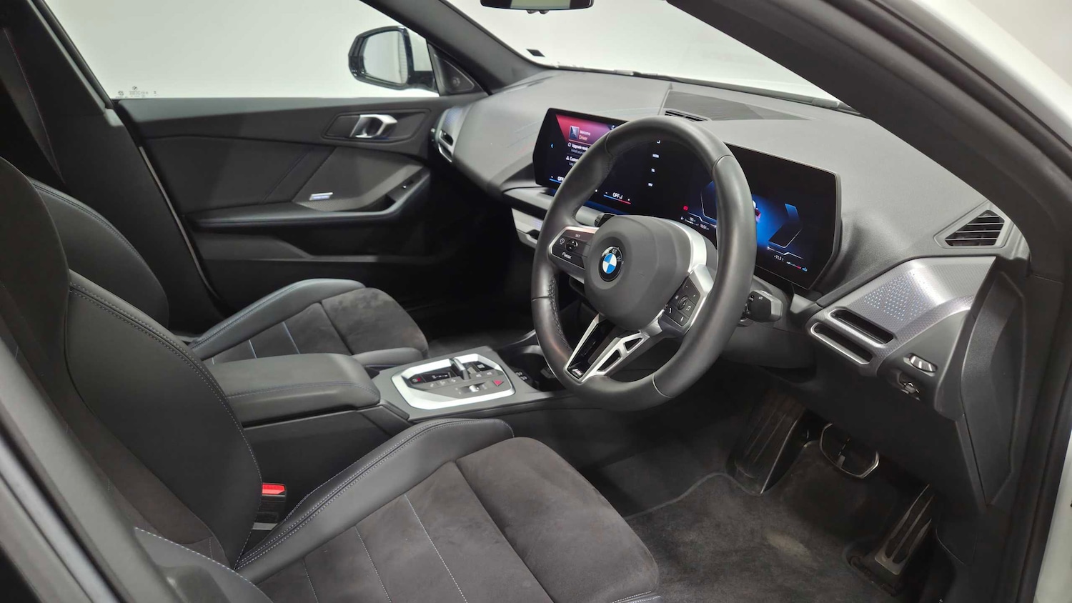 Used BMW 2 Series 2025 for sale - 78024087: Photo 6