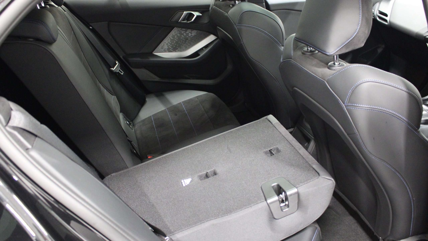 Used BMW 1 Series 2024 for sale - 77158367: Photo 28