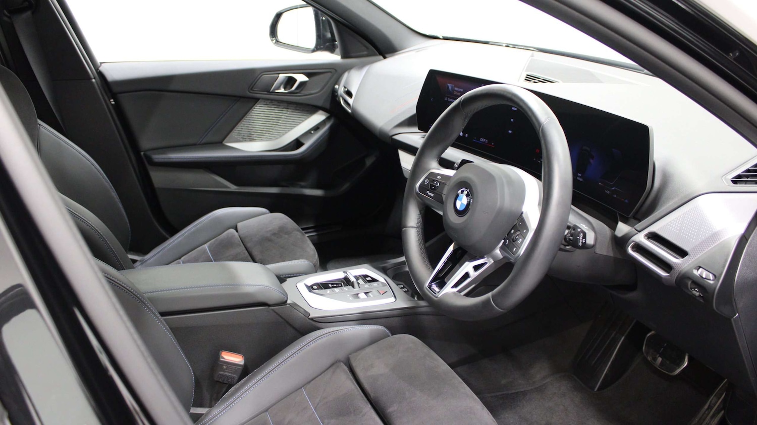 Used BMW 1 Series 2024 for sale - 77158367: Photo 7