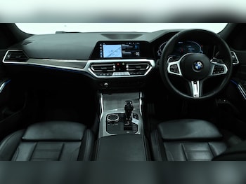 Used BMW 3 Series 2021 for sale - 79109615: Photo
