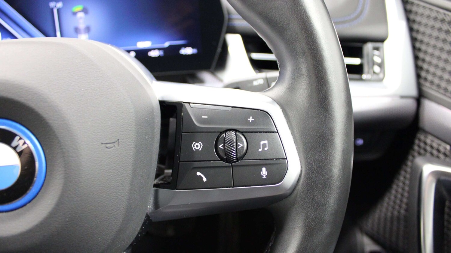 Used BMW iX1 2023 for sale - 77527012: Photo 23