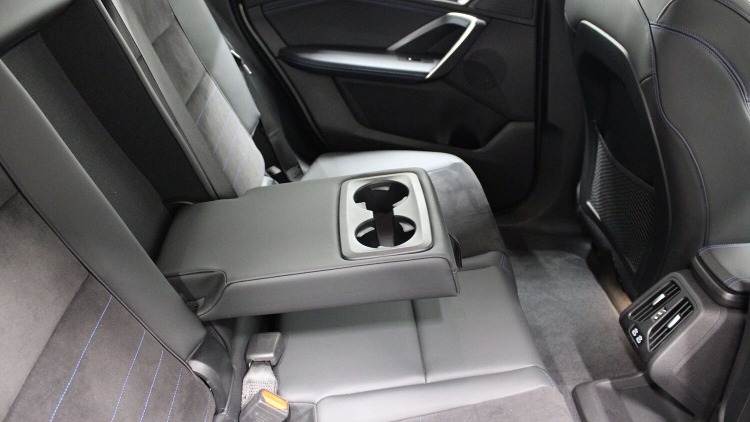 Used BMW iX1 2023 for sale - 77527012: Photo 28