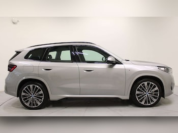 Used BMW iX1 2023 for sale - 77527012: Photo