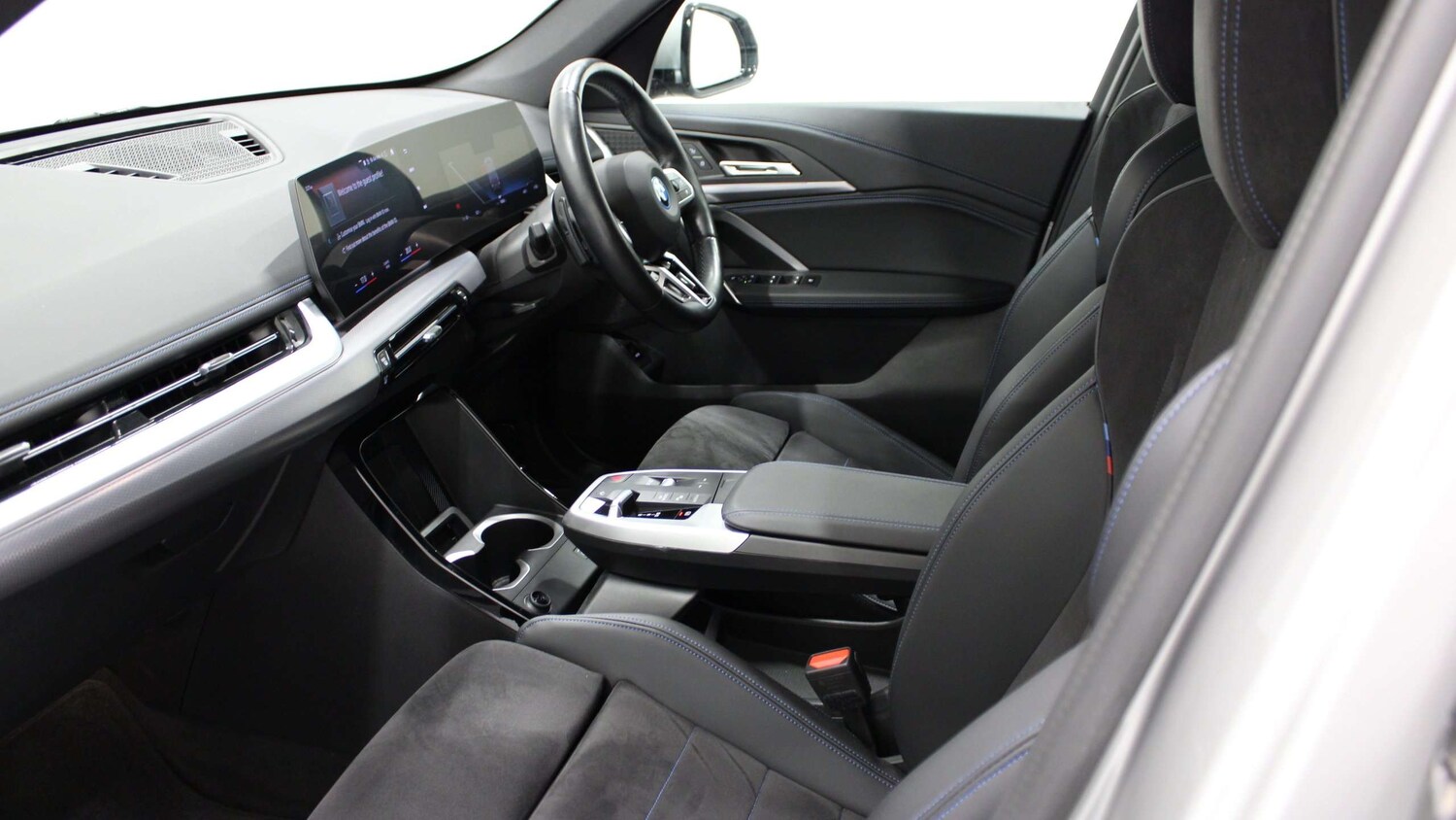 Used BMW iX1 2023 for sale - 77527012: Photo 8