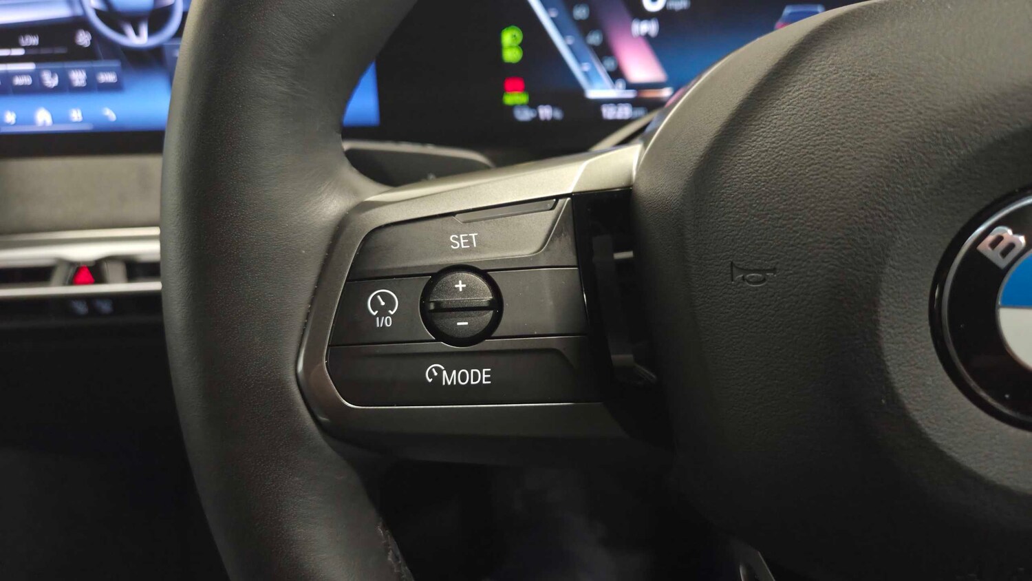 Used BMW iX 2025 for sale - 77577340: Photo 22