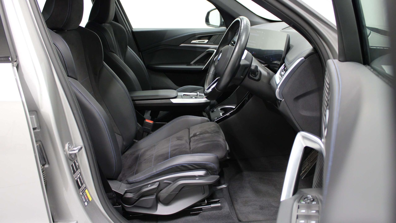 Used BMW iX1 2023 for sale - 76804813: Photo 12