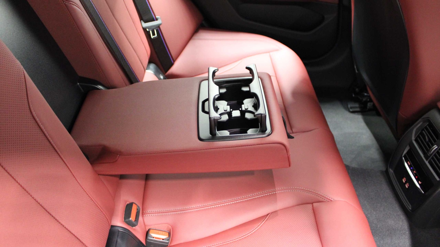 Used BMW i4 2025 for sale - 77601222: Photo 30