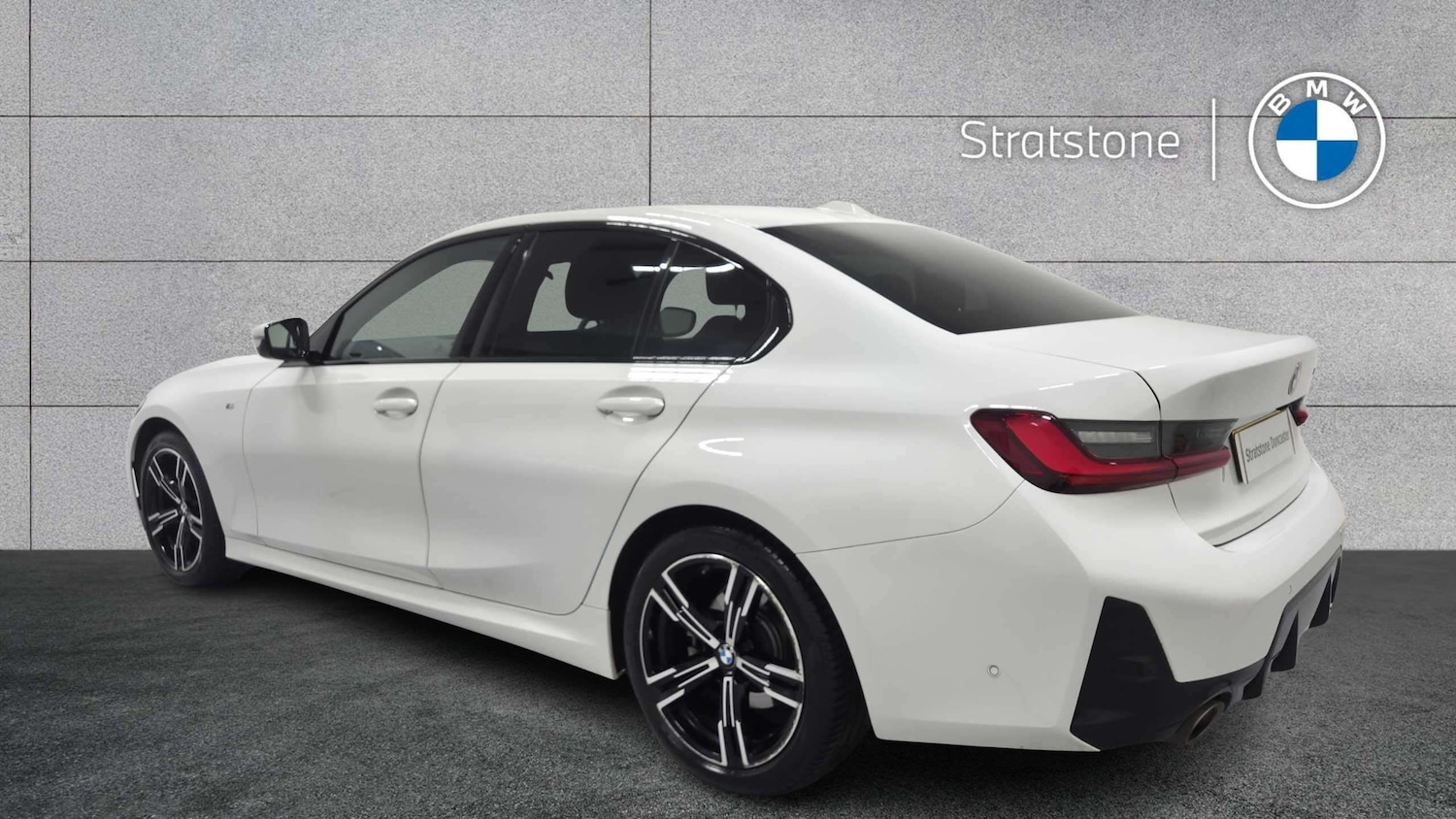 Used BMW 3 Series for sale - 78104365: Photo 2