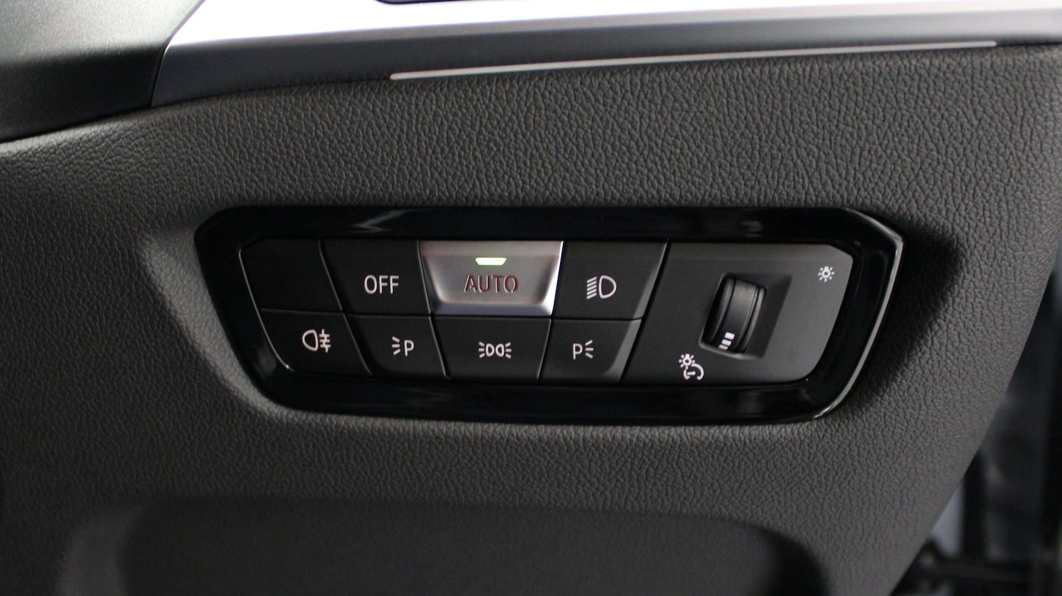 Used BMW M2 2024 for sale - 77134858: Photo 30